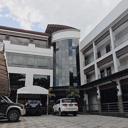 เพอริด็อต สวีตส์ Hotel Davao ภายนอก รูปภาพ