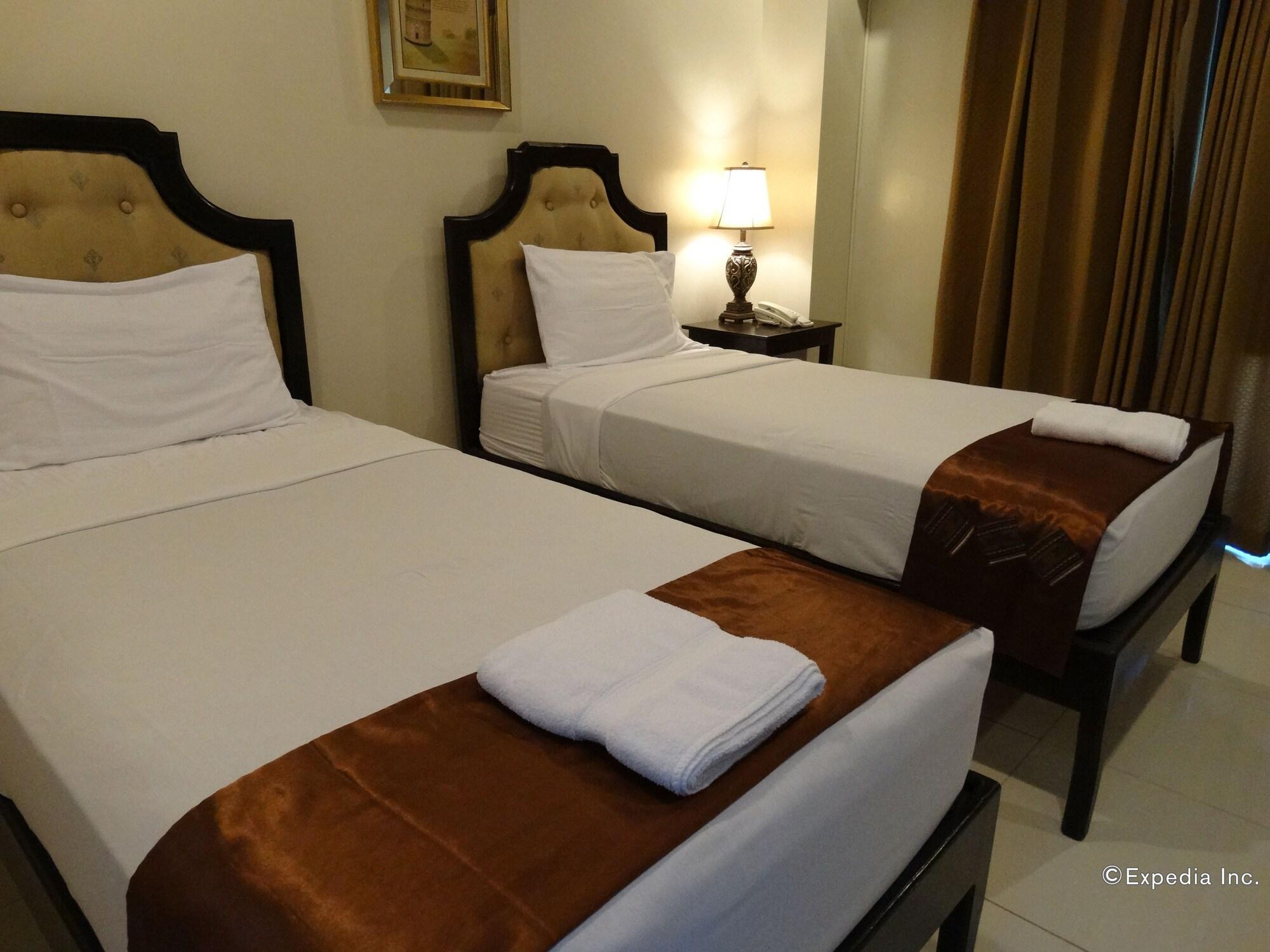 เพอริด็อต สวีตส์ Hotel Davao ภายนอก รูปภาพ