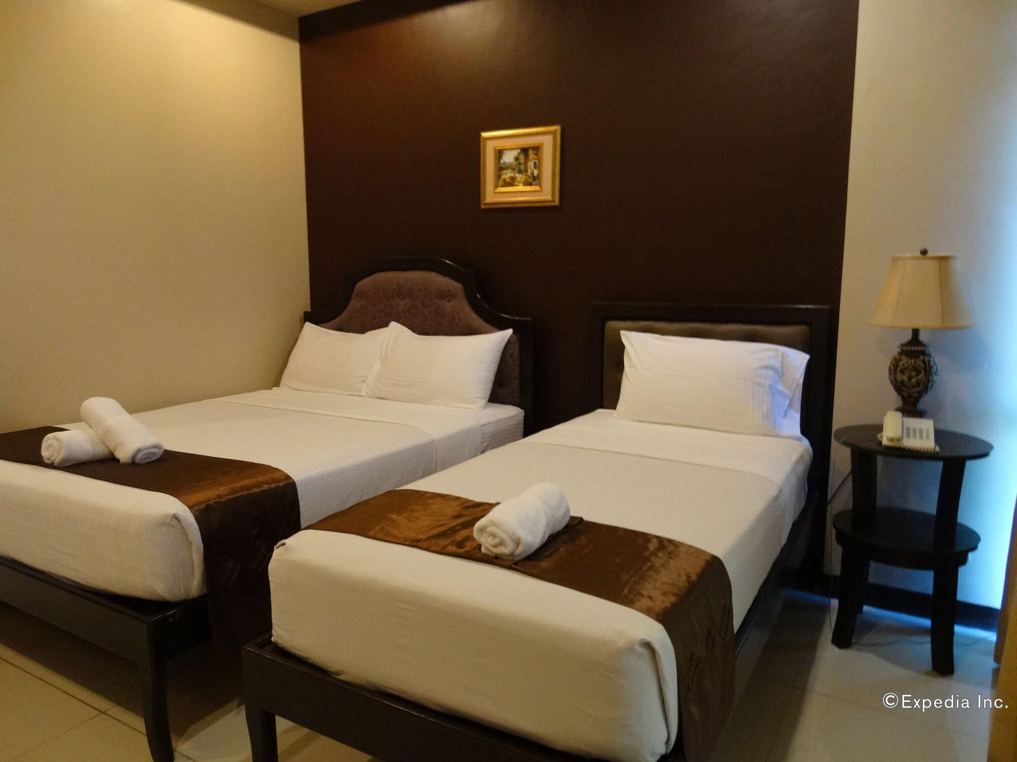 เพอริด็อต สวีตส์ Hotel Davao ภายนอก รูปภาพ