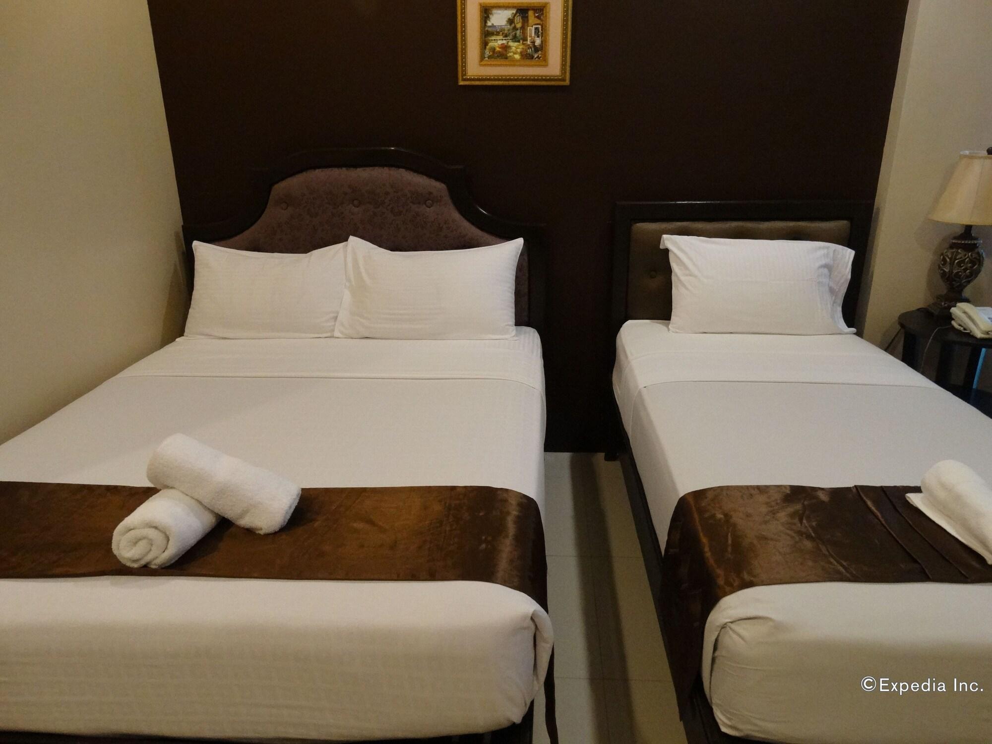 เพอริด็อต สวีตส์ Hotel Davao ภายนอก รูปภาพ